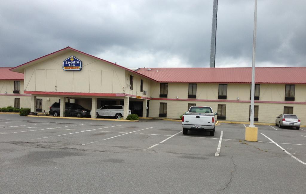 Executive Inn Pine Bluff Exteriér fotografie
